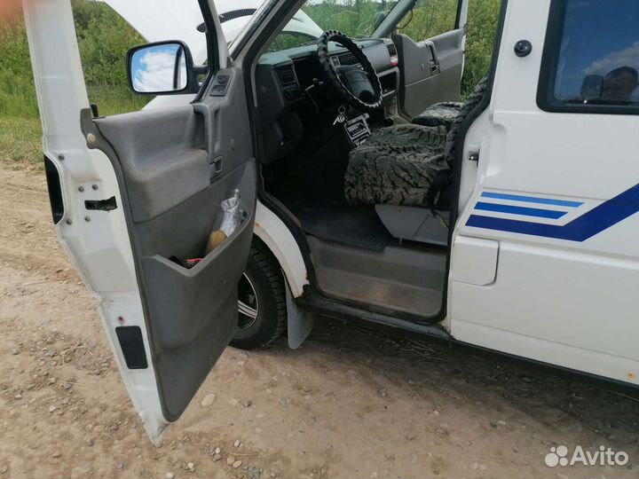 Volkswagen Transporter 2.4 МТ, 1997, 300 000 км