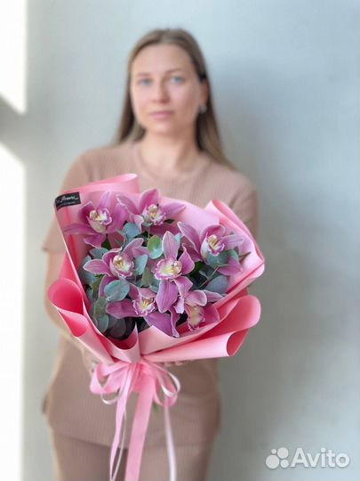 Орхидея розовая