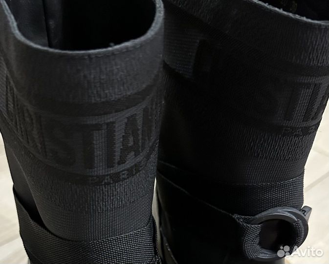 Ботинки женские