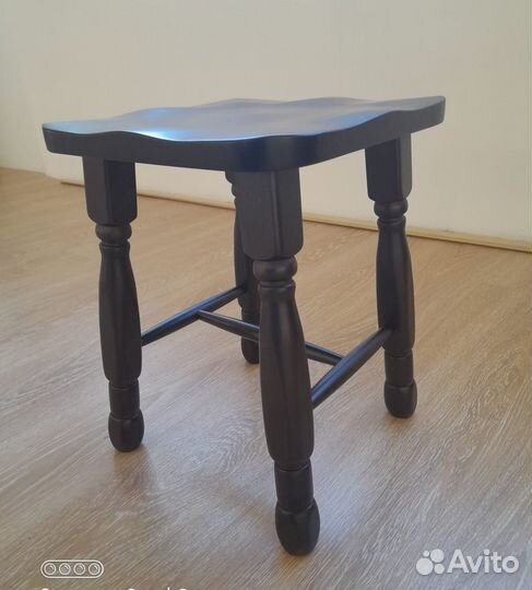 Стулья и табуретки