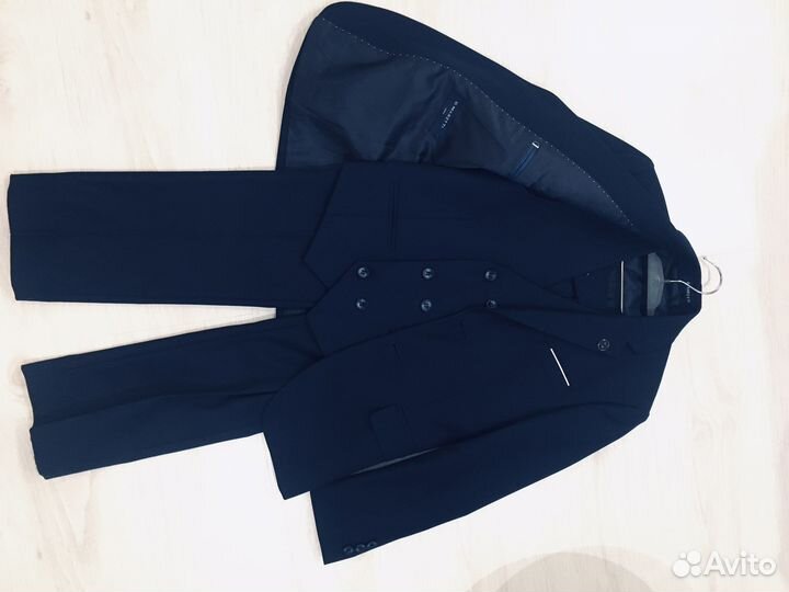 Костюм тройка для мальчика 128