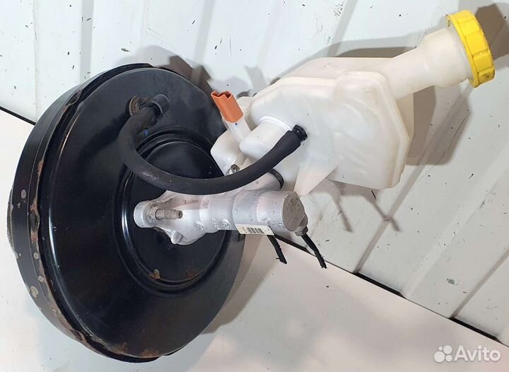 Вакуумный усилитель с цилиндром Citroen C-Elysee