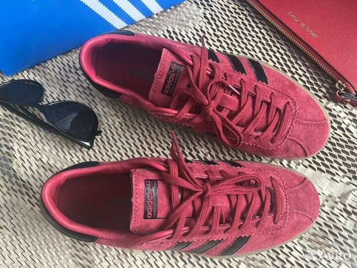 Кроссовки Adidas bermuda red