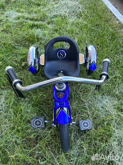 Велосипед детский Schwinn Roadster Trike