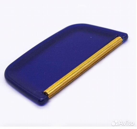 Щетка скребок для удаления катышков