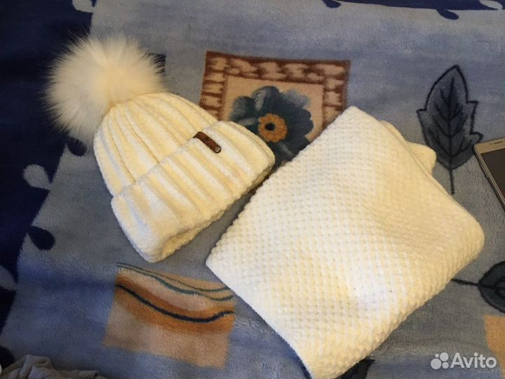 Комплект шапка и шарф снуд