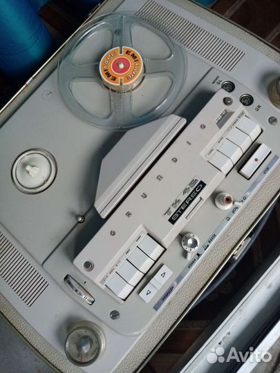 Катушечный магнитофон