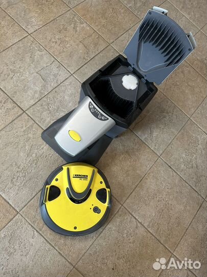 Робот пылесос karcher