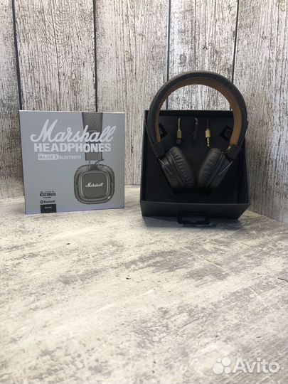 Беспроводные наушники marshall