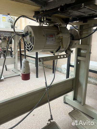 Промышленная швейная машина