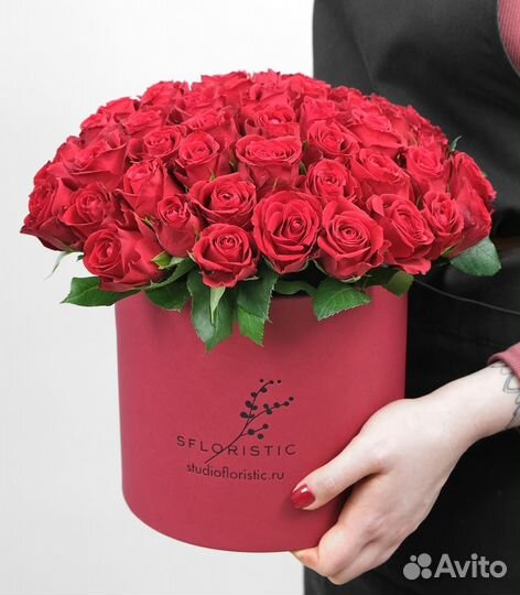 Букет из красных Роз 51 шт «Фрейя»