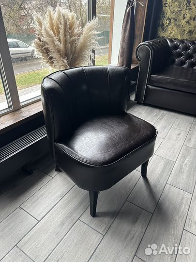 Кресло интерьерное