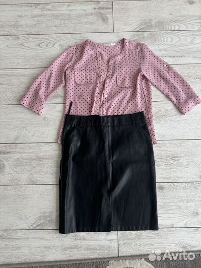 Кожаная юбка с блузкой