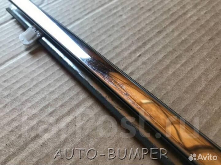 Honda Accord 8 2008- Молдинг двери передней левый