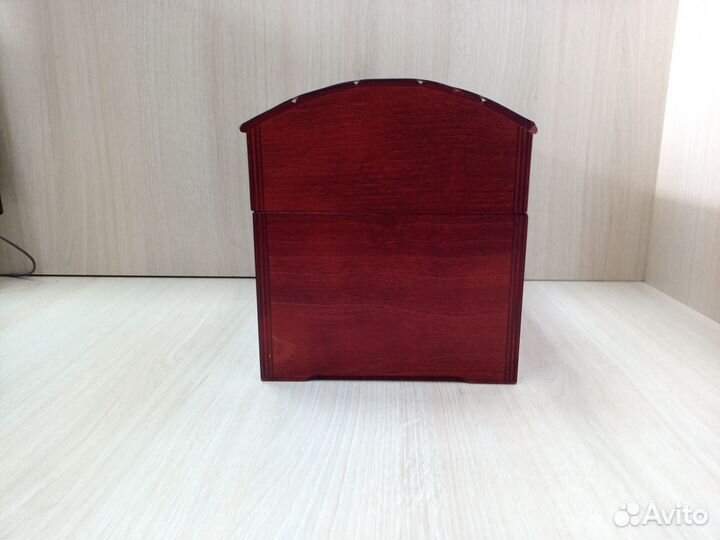 Сундук деревянный, пиратский