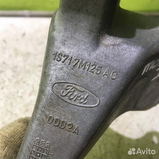 Кронштейн кпп Форд Мондео 3