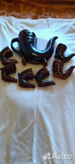 Глиняный кувшин для вина