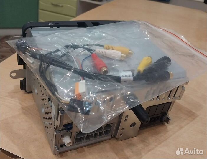 Штатная магнитола renault logan 2