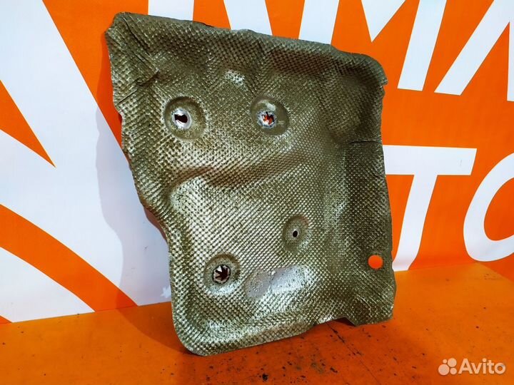 Теплоизоляция глушителя задняя правая Land Rover