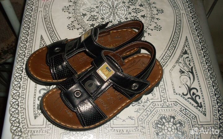 Кроссовочки,сандалии,шлепки на мальчика
