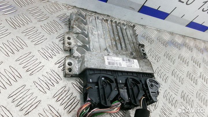 Блок управления двс renault megane 2009-2017 2009