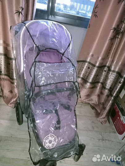 Прогулочная коляска