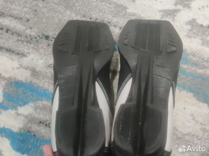 Лыжные ботинки 36 размер