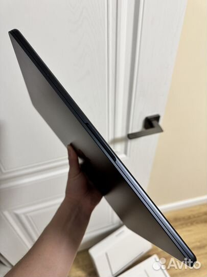 Macbook air 15 m3 8/512 гб