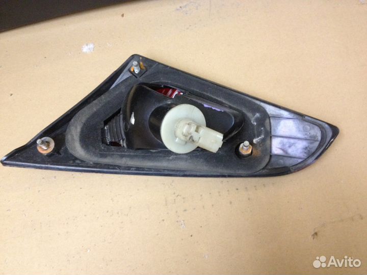 Фонари задние для митсубиси кольт Mitsubishi Colt