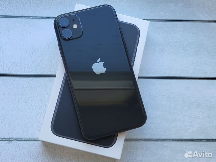 iPhone 11, 128 ГБ