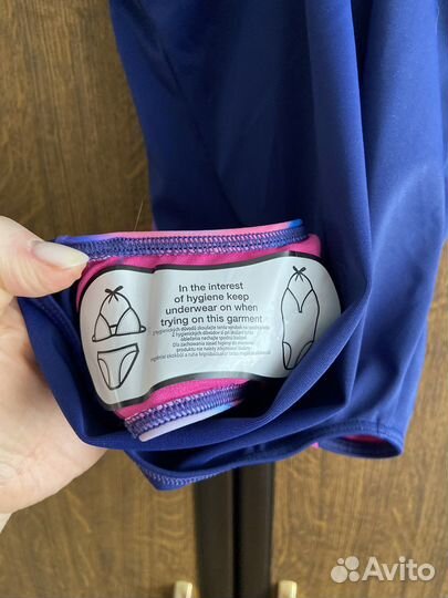 Купальник слитный новый на девочку 11-12 лет
