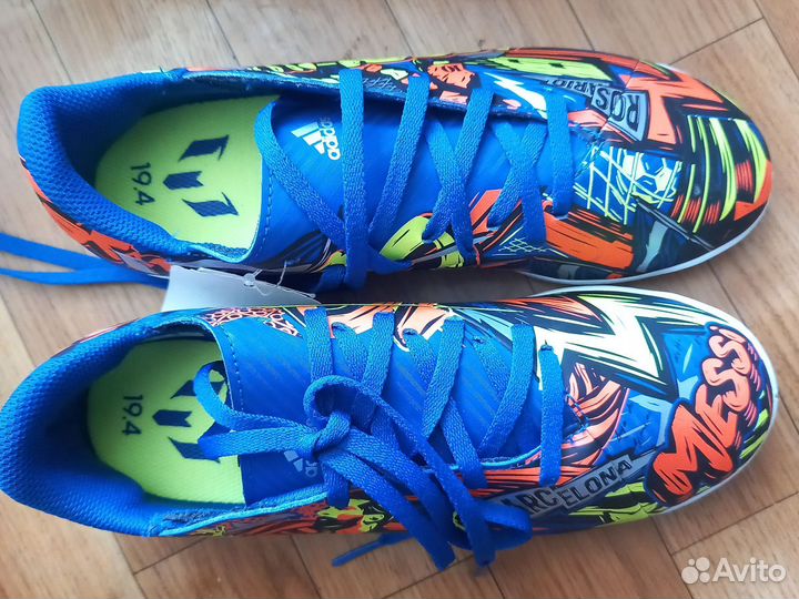 Футзалки Adidas Nemeziz