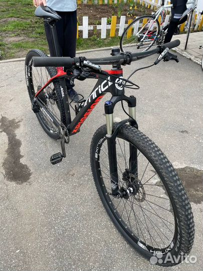 Велосипед бу взрослый карбоновый, колеса 29