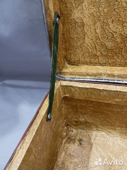 Чемодан советский