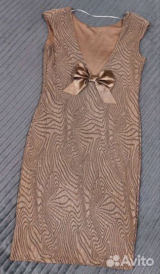 Вечернее платье