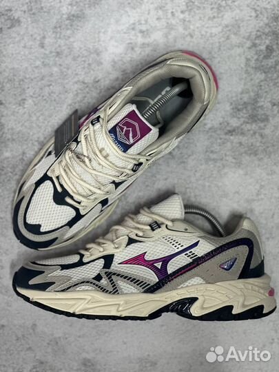 Кроссовки мужские Mizuno Adventure (41-45)