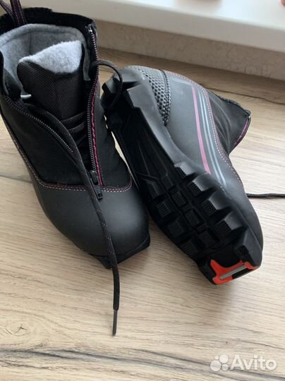 Лыжные ботинки rossignol