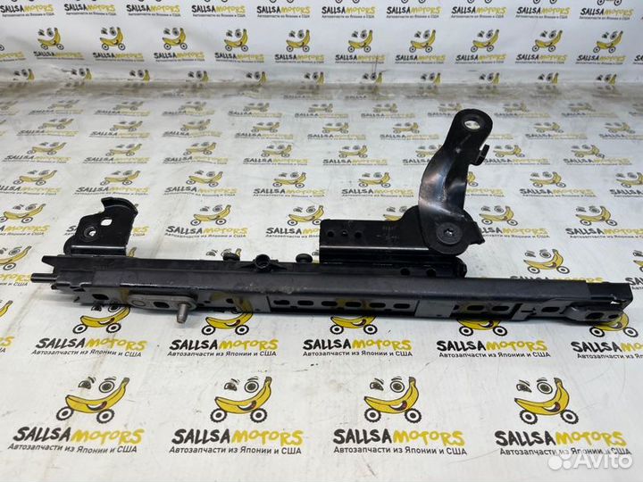 Полозья сиденья левая Volkswagen Touareg 7P5 3.6