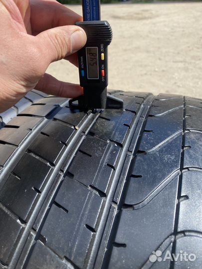 Pirelli P Zero 225/40 R19 и 255/35 R19