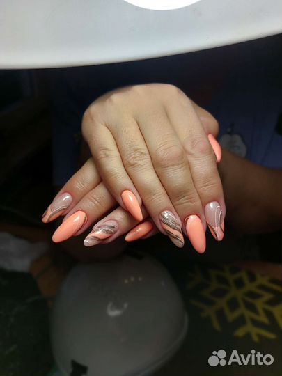 Маникюр,педикюр,наращивание ресниц