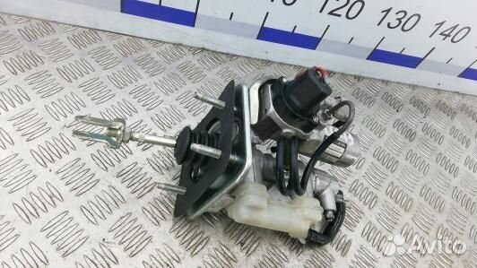 Главный тормозной цилиндр lexus LS 4 (COL13KU01)