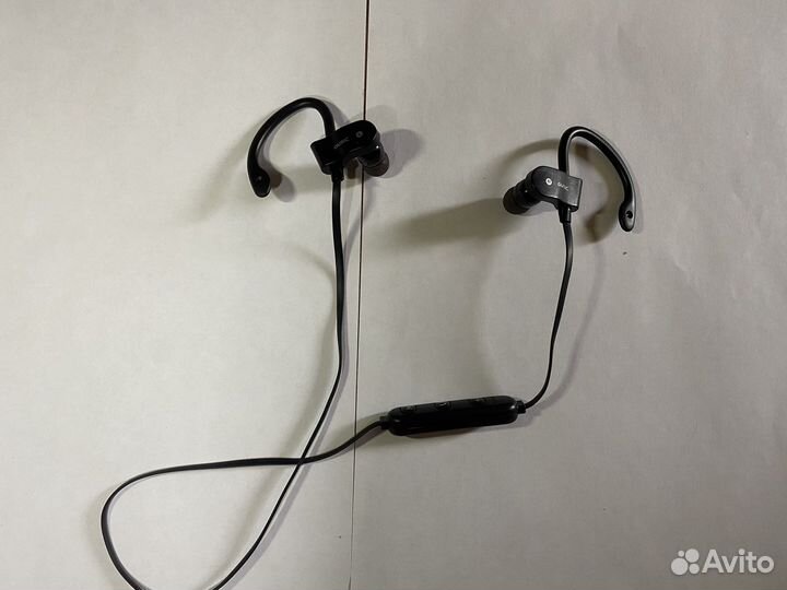 Bluetooth наушники