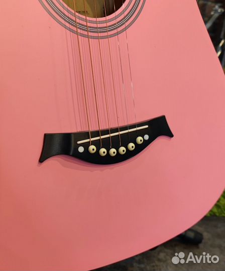 Акустическая гитара для начинающих (комплект)