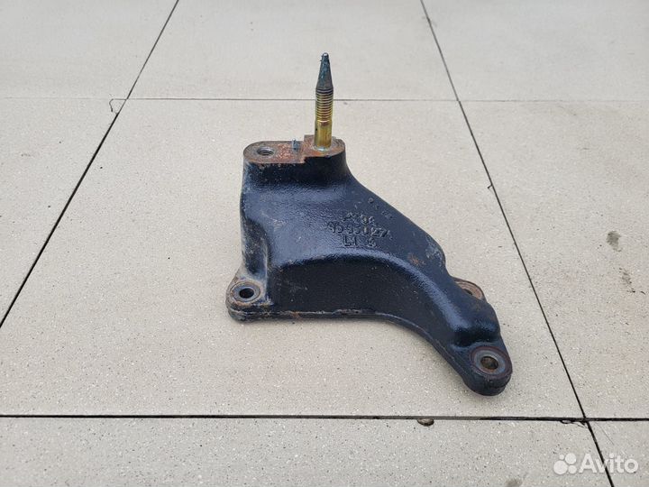 Кронштейн двигателя левый Chevrolet Лачетти