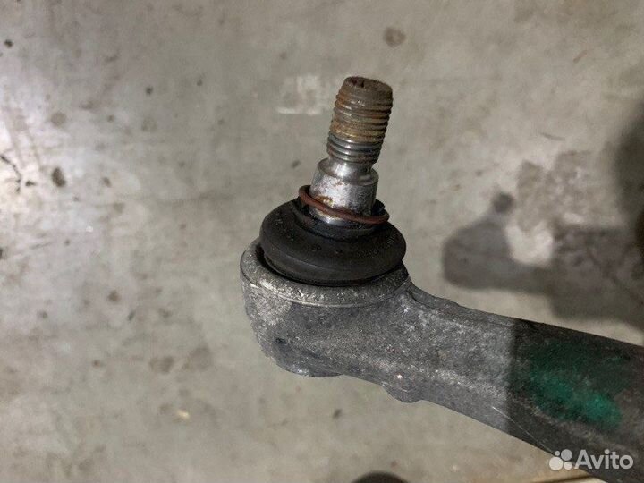 Рычаг продольный передний правый Mercedes-Benz