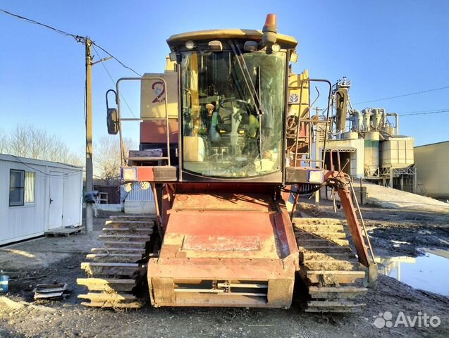 Комбайн New Holland Laverda L 627, 2001