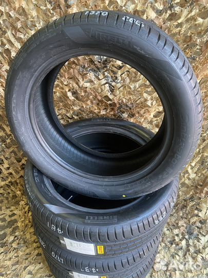 Pirelli Cinturato P7 215/50 R17 95V