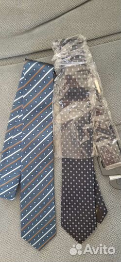 Галстуки и бабочки новые Silver Spoon