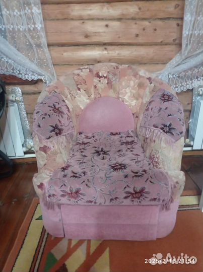 Диван и 2 кресла бу