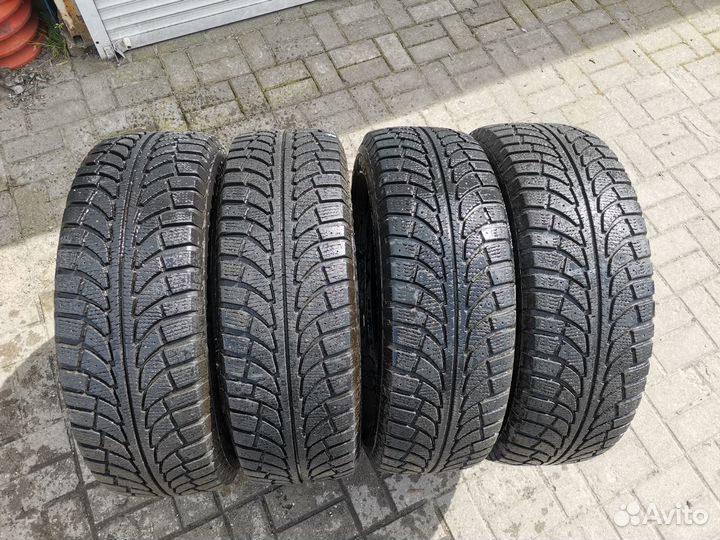 GT Radial Champiro IcePro SUV 225/65 R17 102T